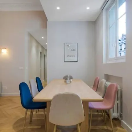 6pers#2bedrooms#victor Hugo#arc De Triomphe Apartamento París